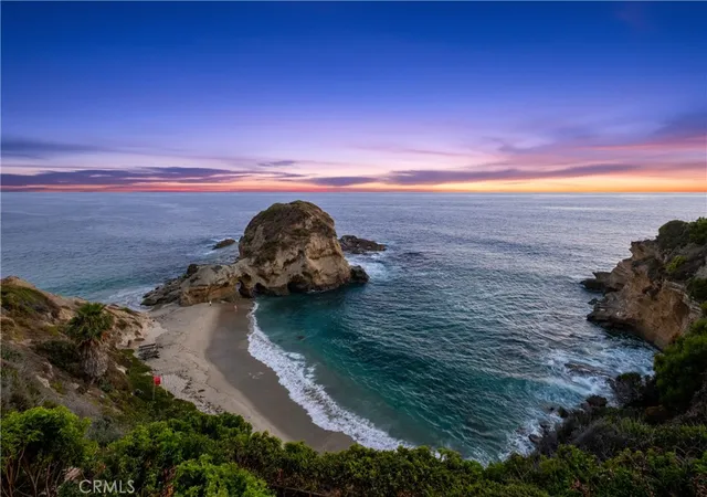 1st image of 10 S La Senda, Laguna Beach, CA 92651 | MLS# OC26106405