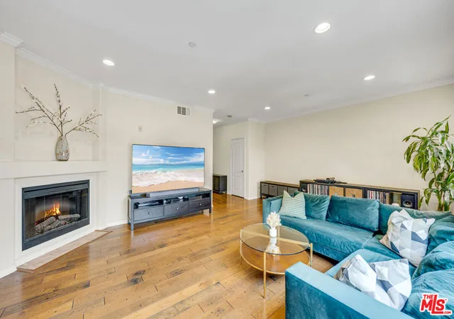 Homes for sale in Los Angeles, CA | 3401 S Bentley Ave #301, Los Angeles, CA 90034 | MLS# 26834629