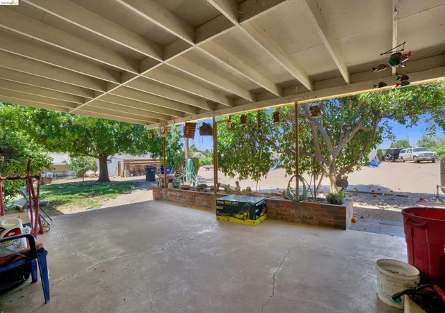 27th image of 944 Sherman Ln, Oakley, CA 94561 | MLS# 41135285