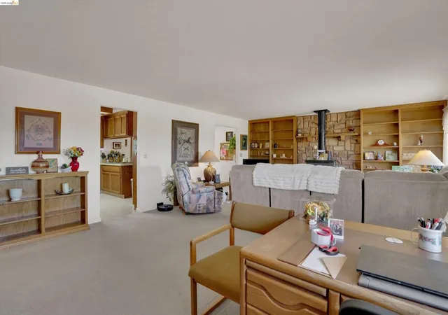 4th image of 944 Sherman Ln, Oakley, CA 94561 | MLS# 41135285