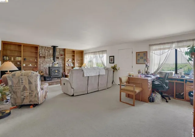 5th image of 944 Sherman Ln, Oakley, CA 94561 | MLS# 41135285