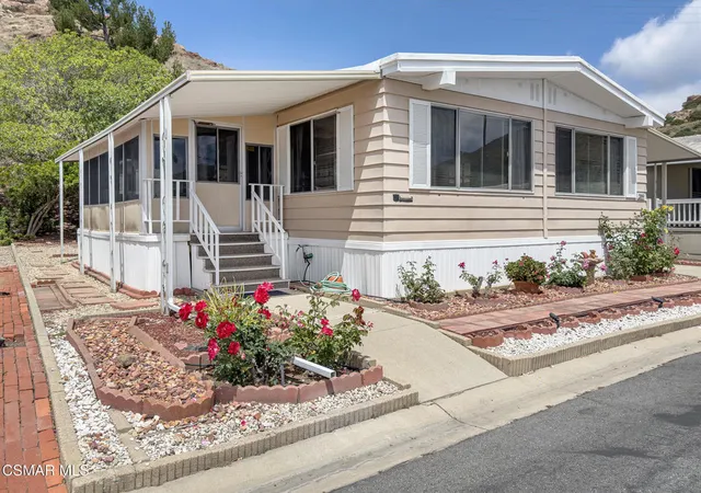 Photo 3 of Manufactured home for sale at 289 El Cielo, Newbury Park, CA 91320 | MLS# 226002336 | Listing updated on 2026-10-04