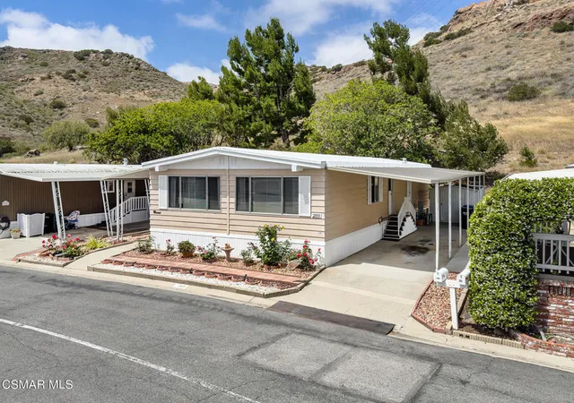 Photo 4 of Manufactured home for sale at 289 El Cielo, Newbury Park, CA 91320 | MLS# 226002336 | Listing updated on 2026-10-04