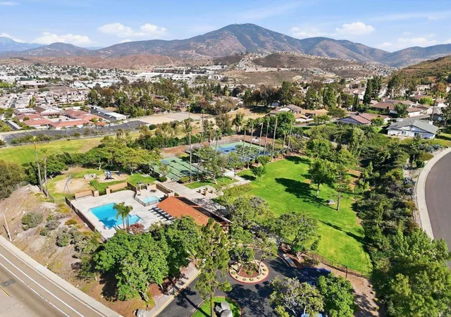 27th image of 2553 Granada Cir, Spring Valley, CA 91977 | MLS# PTP2603842