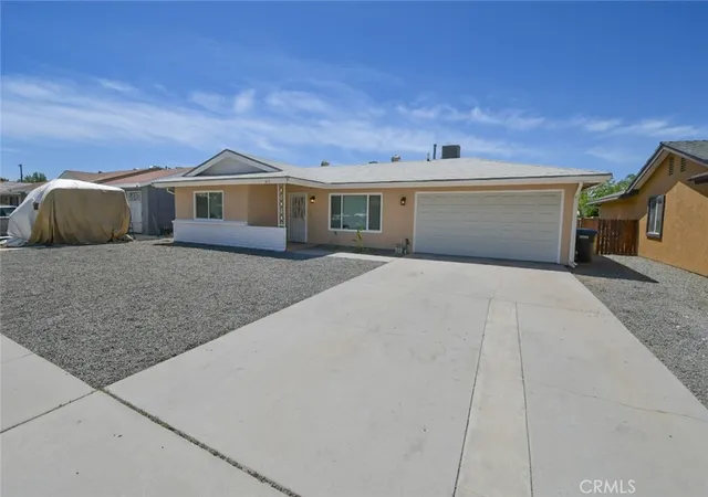 Photo 1 of Sale Pending at 815 Coral Ave, Hemet, CA 92543 | MLS# SW26109028 | Listing updated on 2026-09-22