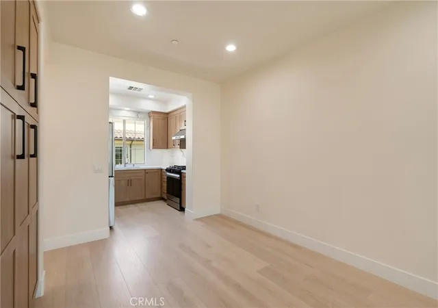 3rd image of 33 Silverado, Irvine, CA 92618 | MLS# PW26098739