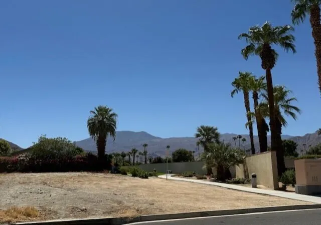 2nd image of 2 Sagebrush Ave, La Quinta, CA 92253 | MLS# 219148068DA
