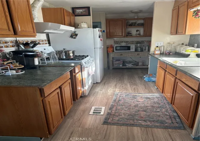4th image of 37311 47Th St E #129, Palmdale, CA 93552 | MLS# SR26109119