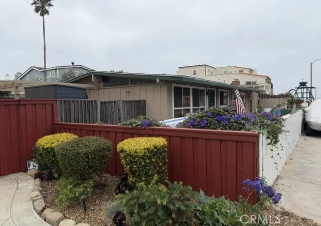 Photo 3 of Single family home for sale at 1284 Sagamore Ln, Ventura, CA 93001 | MLS# SR26102230 | Listing updated on 2026-06-05