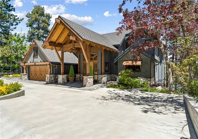 Homes for sale in Lake Arrowhead, CA | 27720 Hamiltair Dr, Lake Arrowhead, CA 92352 | MLS# IG26103309