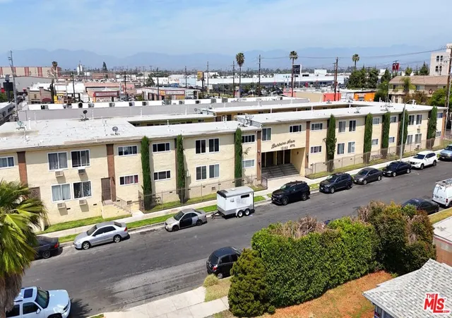 15th image of 13103 Barbara Ann St, North Hollywood, CA 91605 | MLS# 26833351