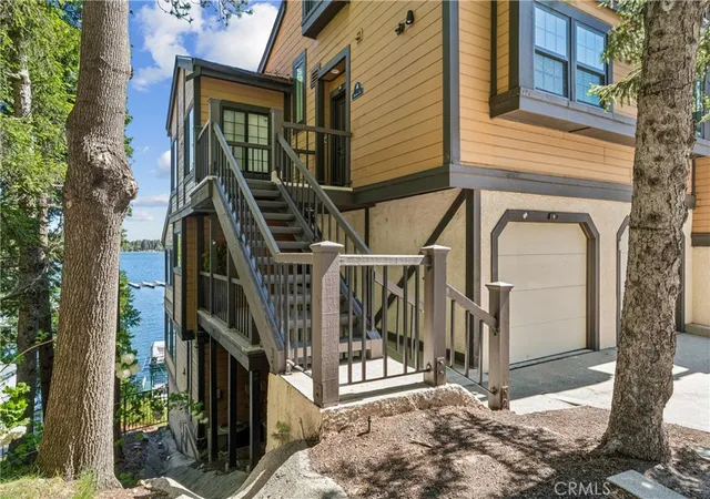 2nd image of 1 Village Bay, Lake Arrowhead, CA 92352 | MLS# IG26103382
