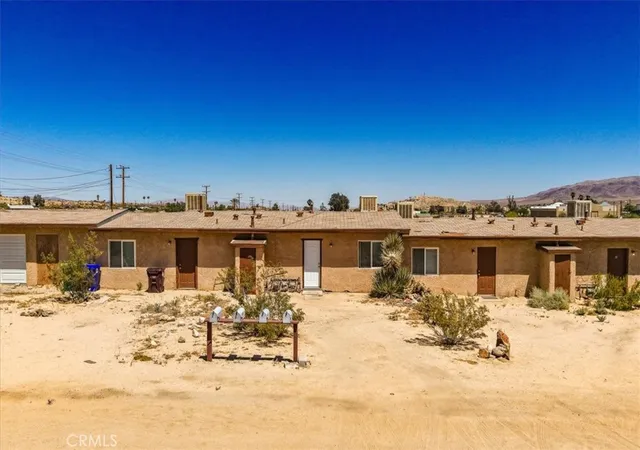 3rd image of 6407 Morongo, Twentynine Palms, CA 92277 | MLS# JT26106801