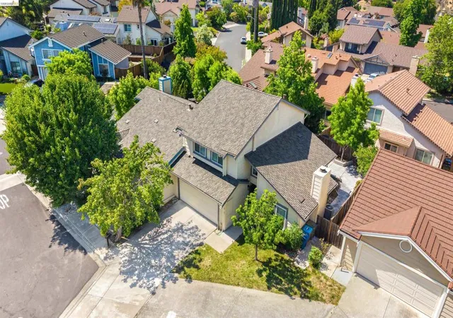 Homes for sale in Martinez, CA | 2135 Rock Pass Pl, Martinez, CA 94553 | MLS# 41135313