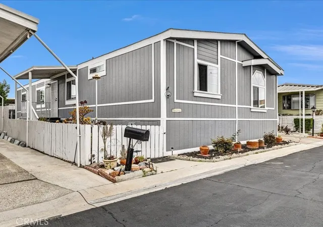 3rd image of 1616 S Euclid #105, Anaheim, CA 92802 | MLS# OC26108201