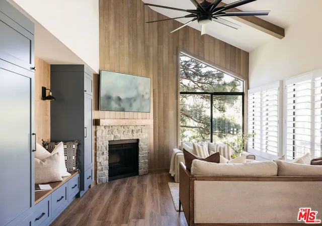 Townhouse for sale at 27721 Peninsula Dr #228, Lake Arrowhead, CA 92352 | MLS# 26836305
