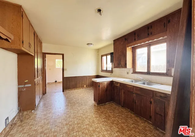 4th image of 6574 Brayton Ave, Long Beach, CA 90805 | MLS# 26836239