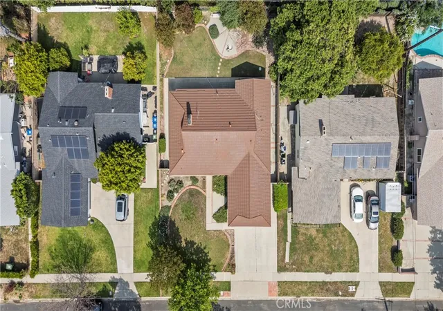 22nd image of 11600 De Celis Pl, Granada Hills, CA 91344 | MLS# SR26108327