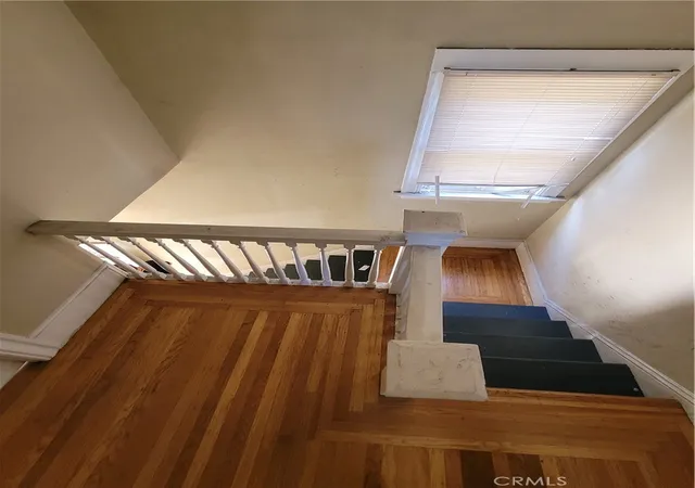 3rd image of 3869 Martin Luther King Jr Way, Oakland, CA 94609 | MLS# DW26109466