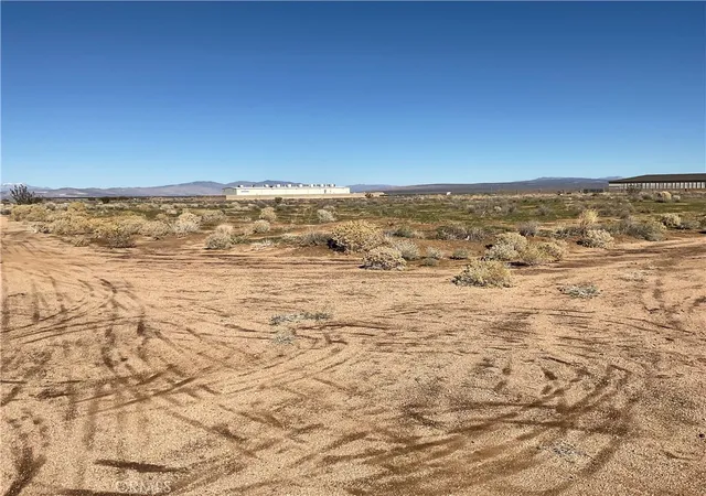Photo 2 of Land for sale at 0 Da Vinci Pl, California City, CA 93505 | MLS# SR26109506 | Listing updated on 2026-05-20