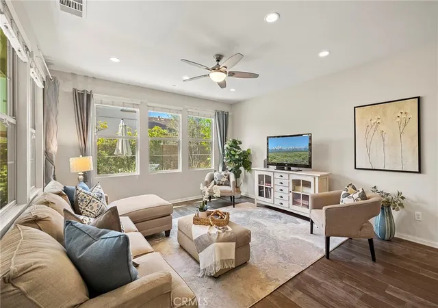 Photo 3 of Single family home for sale at 109 Cerrero Ct, Rancho Mission Viejo, CA 92694 | MLS# OC26109426 | Listing updated on 2026-09-24