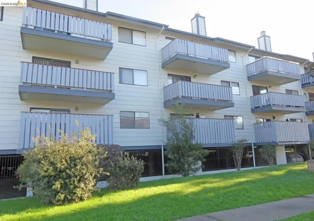 Homes for sale in Hayward, CA | 325 Valle Vista Ave #117, Hayward, CA 94544 | MLS# 41135350