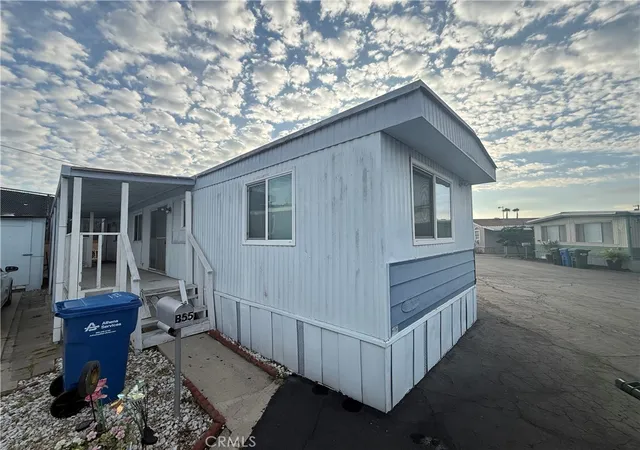 1st image of 16511 S Garfield Ave #B55, Paramount, CA 90723 | MLS# IG26109587