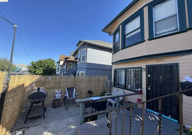 3rd image of 2251 Foothill Blvd, Oakland, CA 94606 | MLS# 41135353