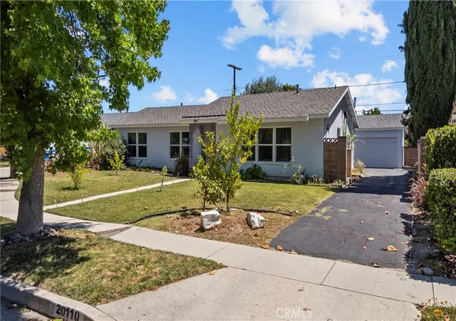 Homes for sale in Chatsworth, CA | 20110 Kinzie, Chatsworth, CA 91311 | MLS# SR26109534