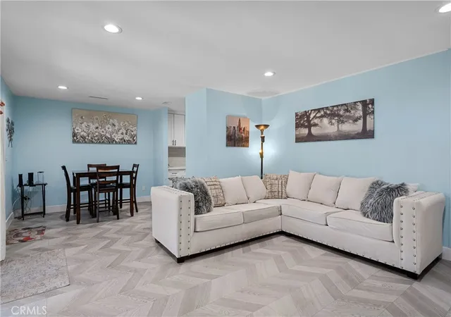 Homes for sale in Chatsworth, CA | 20110 Kinzie, Chatsworth, CA 91311 | MLS# SR26109534