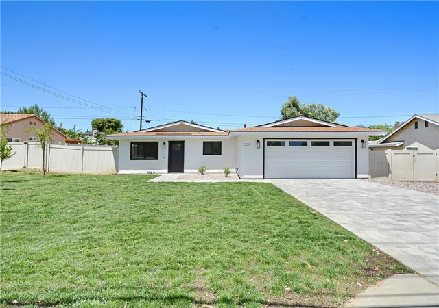 Photo 1 of Single family home for sale at 1335 Beaumont Ave, Beaumont, CA 92223 | MLS# IG26100852 | Listing updated on 2026-10-08