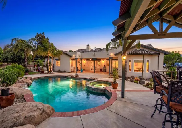 3rd image of 25280 Paseo De Caballo, Ramona, CA 92065 | MLS# PTP2603871