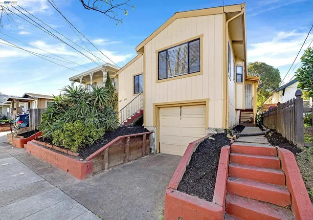 2nd image of A Midvale Ave, Oakland, CA 94602 | MLS# 41135363