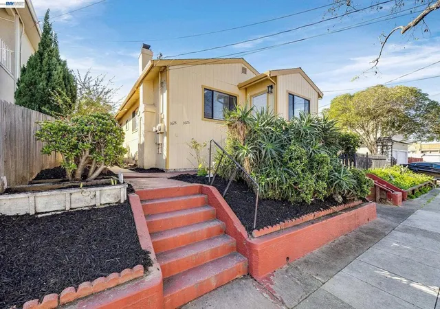37th image of A Midvale Ave, Oakland, CA 94602 | MLS# 41135363