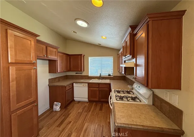 Homes for sale in Canyon Country, CA | 18035 Soledad Canyon Rd #11, Canyon Country, CA 91387 | MLS# OC26102090