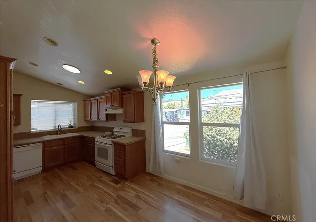 3rd image of 18035 Soledad Canyon Rd #11, Canyon Country, CA 91387 | MLS# OC26102090