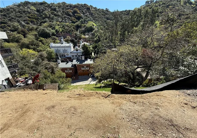 1st image of 8583 Lookout Mountain Avenue, Hollywood Hills, CA 90046 | MLS# BB26109726