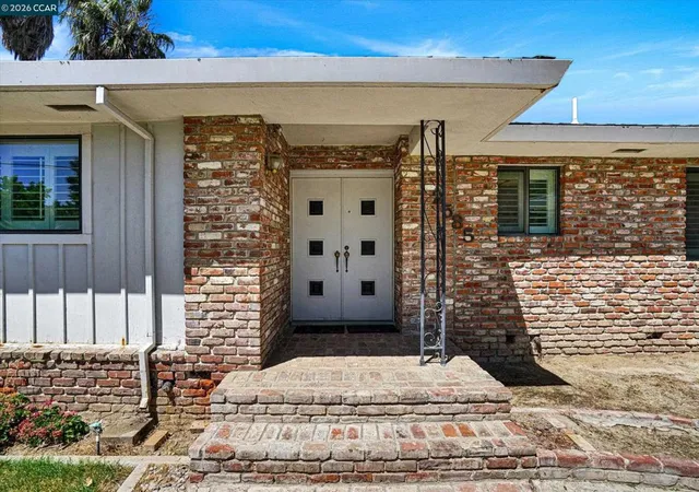 4th image of 2585 S Macarthur Dr, Tracy, CA 95376 | MLS# 41135368