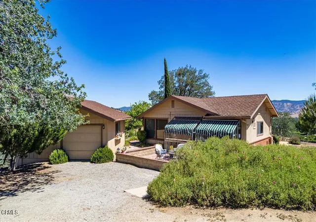 Homes for sale in Tehachapi, CA | 20476 Old Town Rd, Tehachapi, CA 93561 | MLS# V1-36522