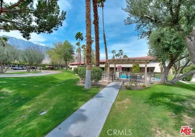 2nd image of 420 N Villa Ct, Palm Springs, CA 92262
