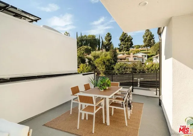 Homes for sale in Los Angeles, CA | 3851 N Riley Ln, Los Angeles, CA 90065 | MLS# 26836579