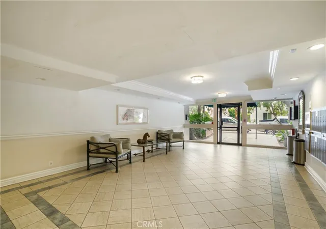 Homes for sale in Encino, CA | 5310 Zelzah #101, Encino, CA 91316 | MLS# SR26109715