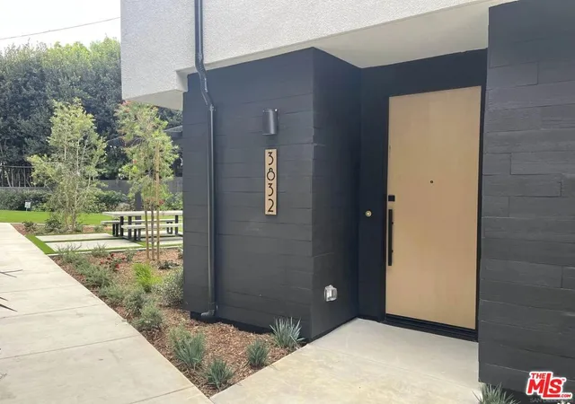 Homes for sale in Los Angeles, CA | 3832 N Emery Wy, Los Angeles, CA 90065 | MLS# 26836639