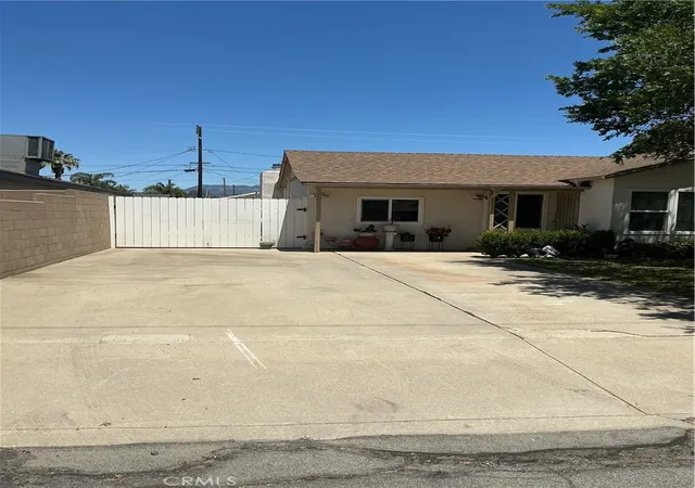 Homes for sale in Fontana, CA | 17814 Terry St, Fontana, CA 92336 | MLS# CV26106723