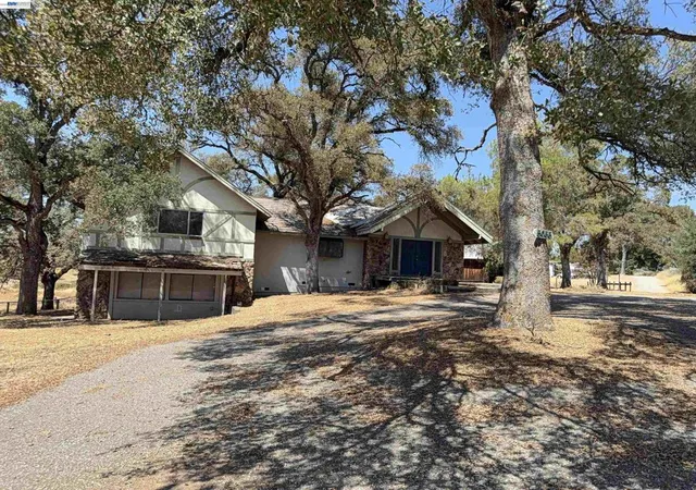 Homes for sale in Auburn, CA | 5055 Meadow View Ln, Auburn, CA 95602 | MLS# 41135381