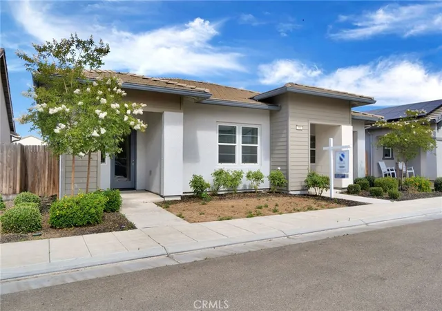 2nd image of 390 Traverse S, Madera, CA 93636 | MLS# FR26109837