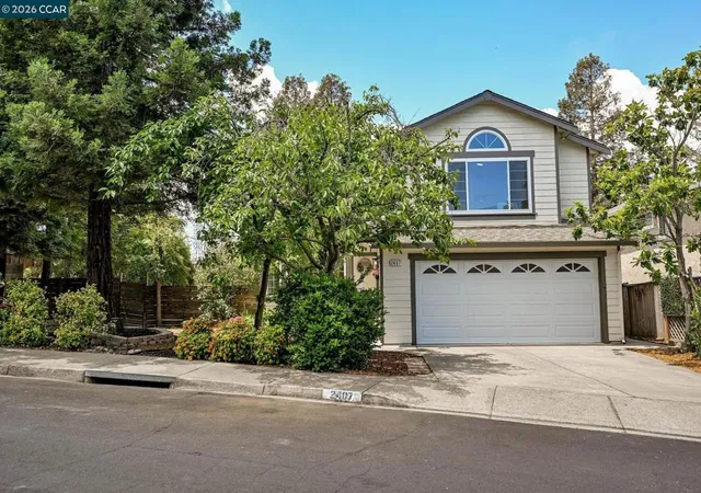 Homes for sale in Martinez, CA | 2407 Saybrook Pl, Martinez, CA 94553 | MLS# 41135387