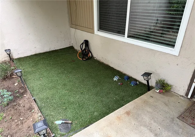 Photo 3 of Condo for sale at 521 S Lyon #85, Santa Ana, CA 92701 | MLS# OC26108434 | Listing updated on 2026-09-16