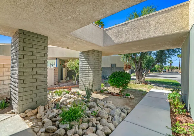 4th image of 1499 Sunflower Cir N, Palm Springs, CA 92262 | MLS# 219148102PS