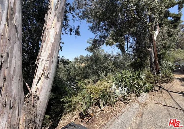 5th image of 1535 Highgate Ave, Los Angeles, CA 90042 | MLS# 26836555